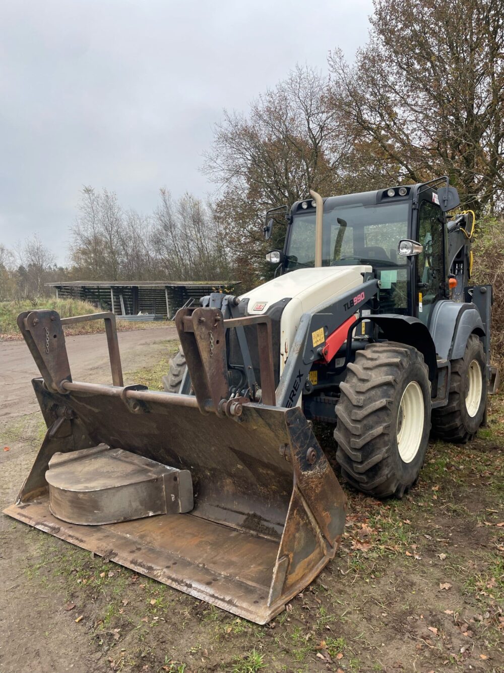 Brugt Rendegraver – Terex TLB990