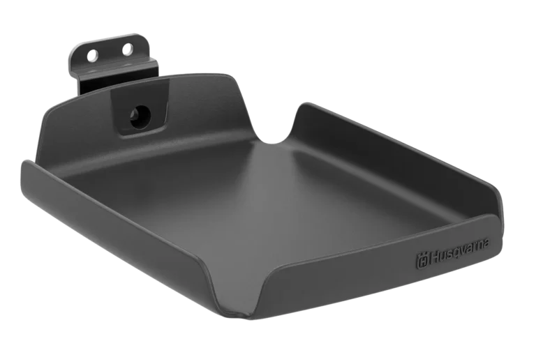 Sort vægbeslag til opladningsenhed