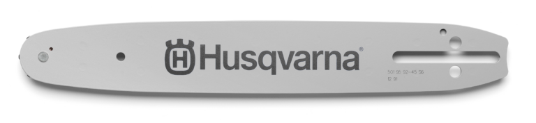 Sølvfarvet Husqvarna motorsavsværd