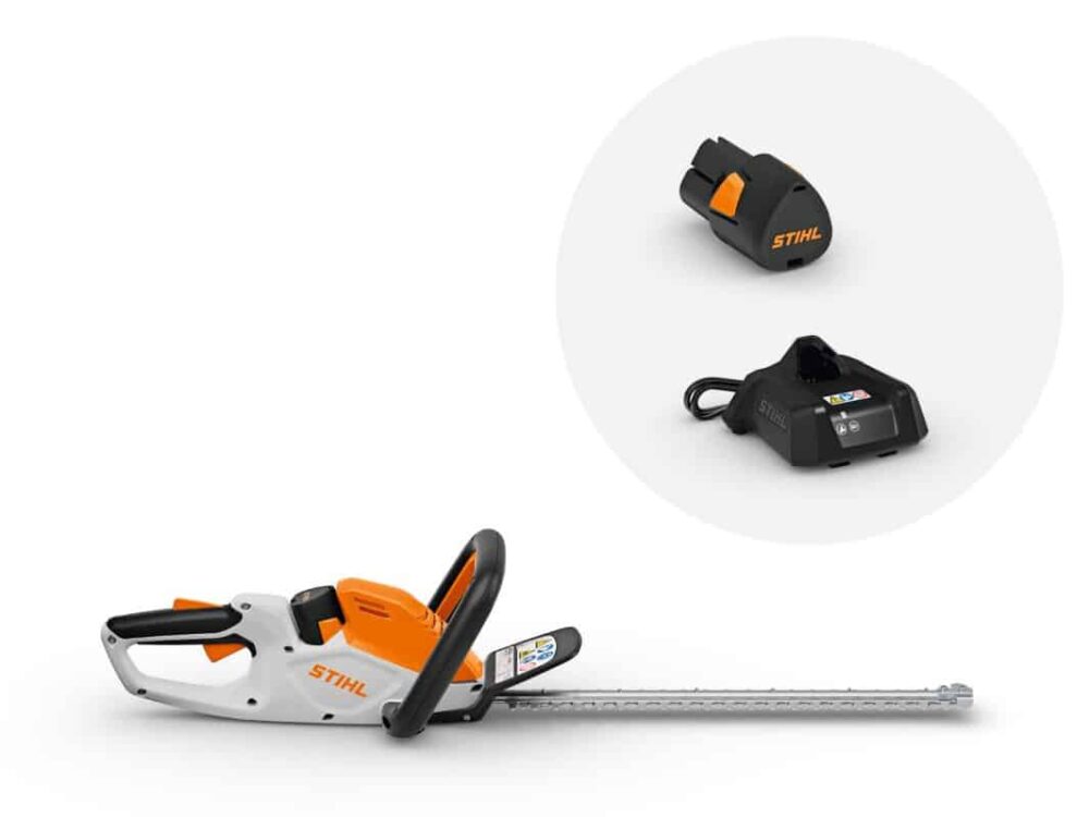 STIHL hækkeklipper med batteri og oplader.