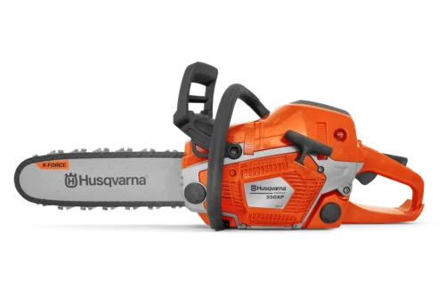 Orange Husqvarna motorsav