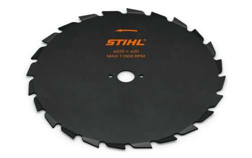 Sort Stihl savklinge med tekst.