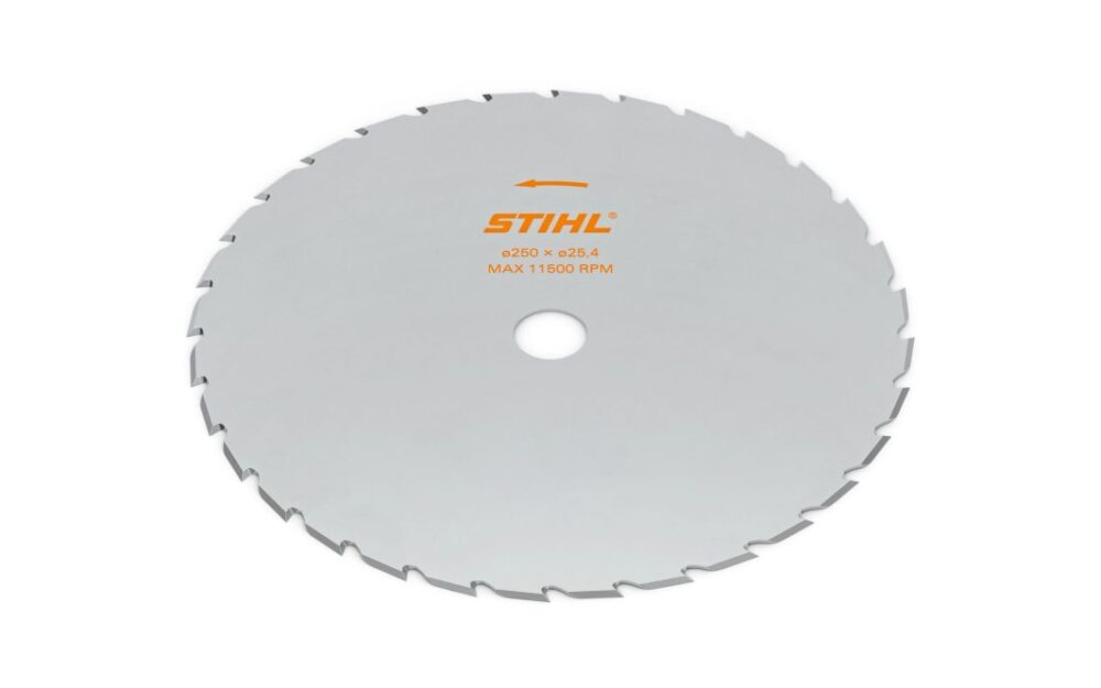 Rundsavsklinge med tænder og STIHL-logo