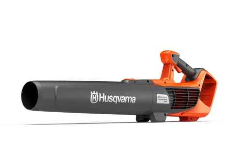 Billede af en Husqvarna bladblæser i sort og orange.