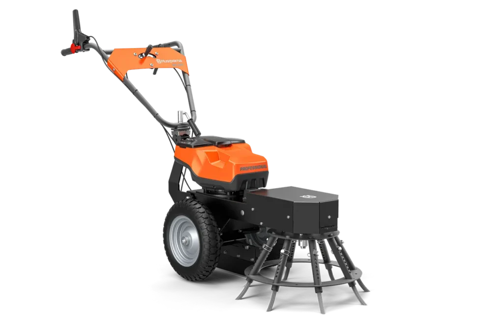 Orange og sort haveværktøj med hjul og håndtag