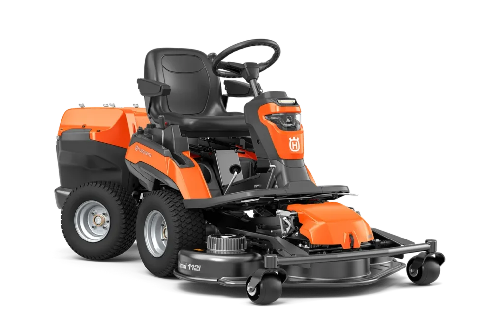 Husqvarna plænetraktor i orange og sort.