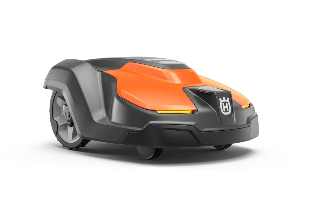 Orange og sort robotplæneklipper